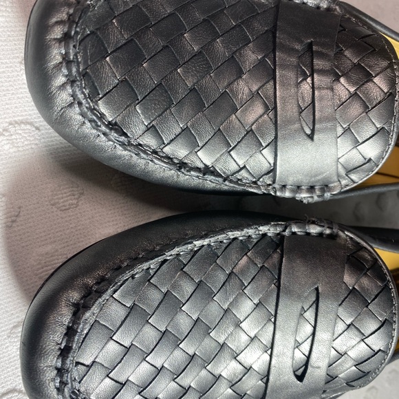 Vaneli Adrik Loafer (Women) - Picture 4 of 15